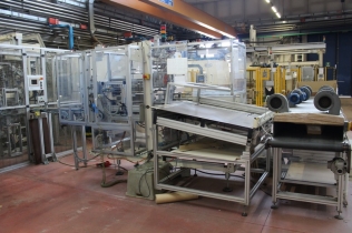 Thumb12-Linea automatica di confezionamento a servizio delle 2 presse Nestal con matricole 9N 98015 e 9N 98014 varie riferimento lotto 367 inventario Ac 8463  000 00